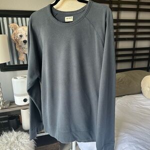 Todd Snyder men’s grey knit shirt, size XL